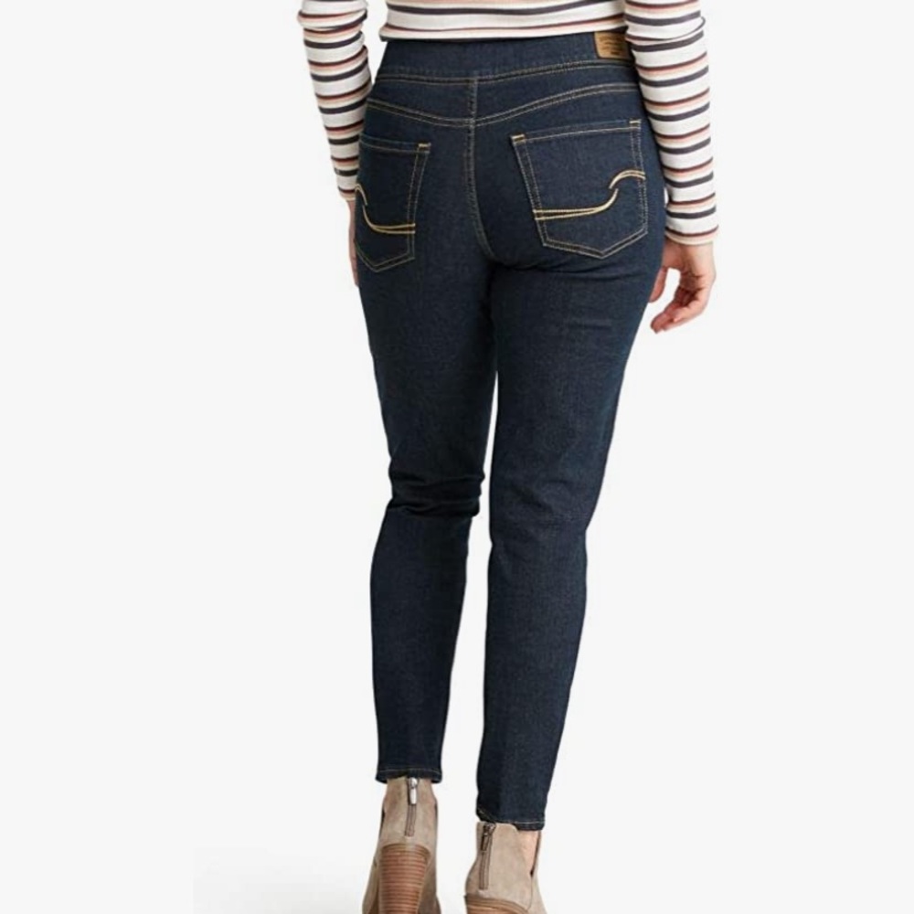 Signature by Levis Strauss Pull-On Skinny Jeans